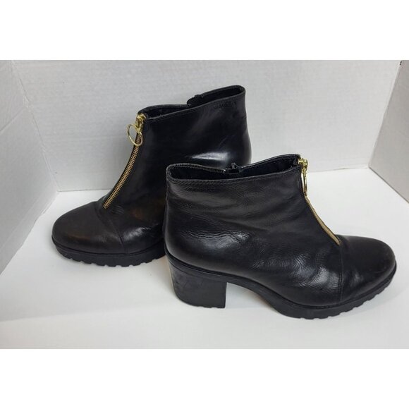 Vagabond Shoes - Vagabond Womens Black Front Zip Ankle Booties Size 9